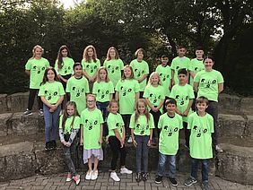 Unsere neue Klasse 5c mit ihrer Klassenlehrerin Frau Benecken!